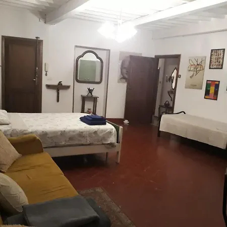 Apartment Casa Fedora -appartamento Uso Turistico Centro Storico Di Arezzo