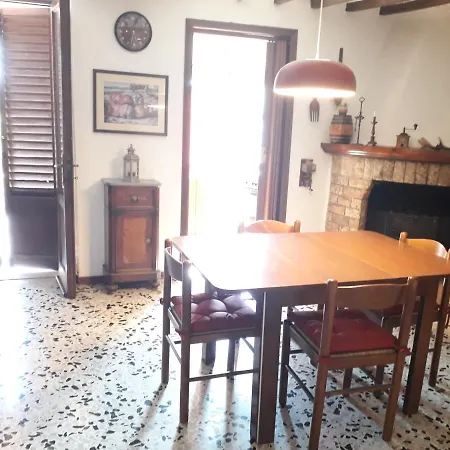 Casa Fedora -appartamento Uso Turistico Centro Storico Di