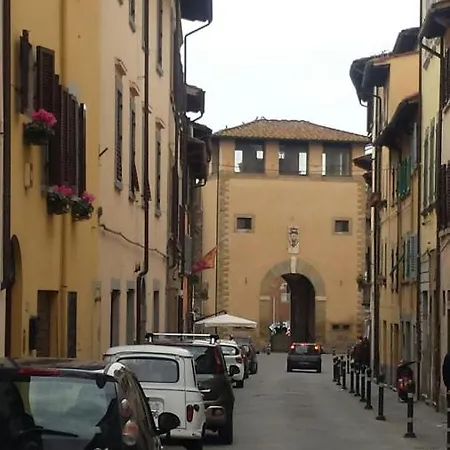 Casa Fedora -appartamento Uso Turistico Centro Storico Di * Arezzo