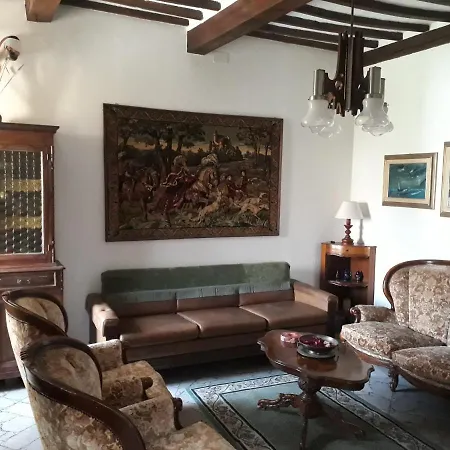 Casa Fedora -appartamento Uso Turistico Centro Storico Di Apartment *