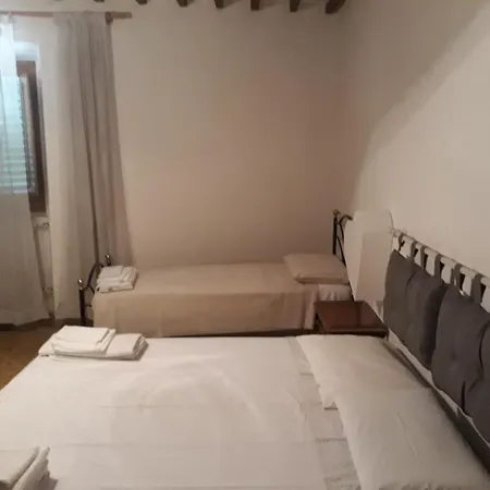 Casa Fedora -appartamento Uso Turistico Centro Storico Di *